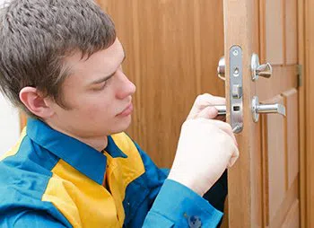 Tampa Central Locksmith Tampa, FL 813-261-6587 Tampa Central Locksmith Tampa, FL 813-261-6587 - fast-locksmith